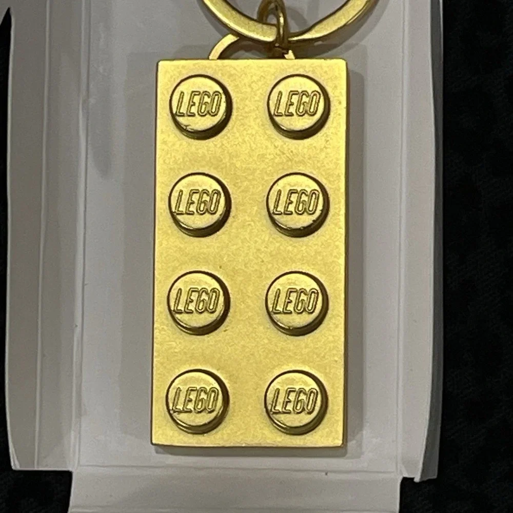 FIFA 2026 Fan Fest LEGO Insiders Brick Metal Gold Keychain NYC RARE